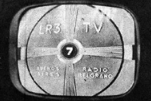 Comienzan las transmisiones diarias de televisin por el viejo Canal 7